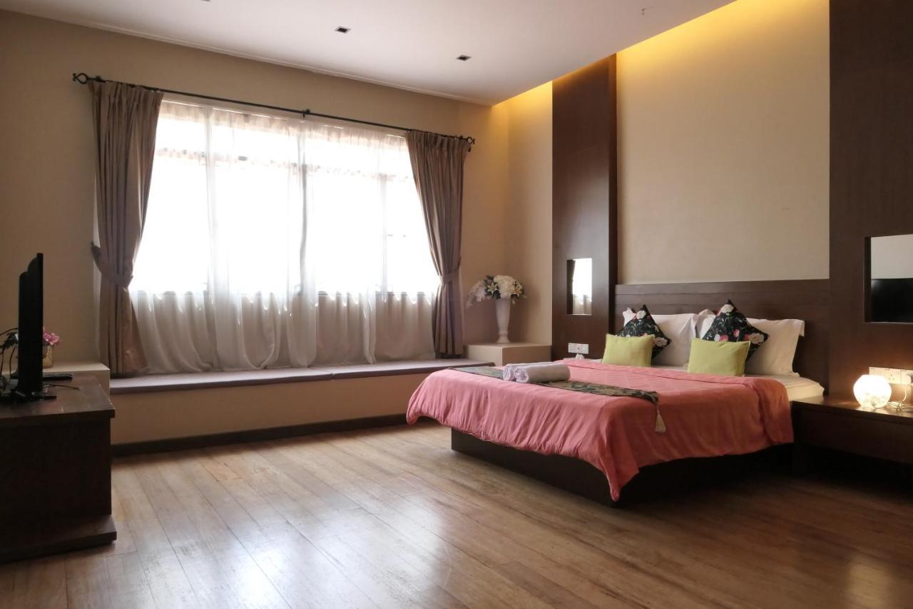 Amaris Villas George Town Ngoại thất bức ảnh